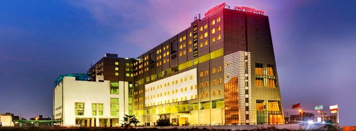 The Pride Hotel - Kolkata 01.jpg